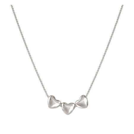 COLLAR CORAZÓN PLATA