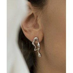 PENDIENTES PLATA DISEÑO LIQUIDO