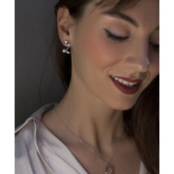 PENDIENTES PLATA DISEÑO SERPENTINA CON PERLA