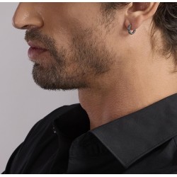 Pendiente de plataESCÁNDALO