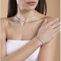 Pulsera de tenis plateada con circonita y corazón rosa