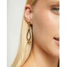 Pendientes de cuero largo con detalle de esfera bañado en oro 18k