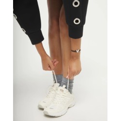 Pulsera de hilo elástico negro con corazón bañado en plata de ley