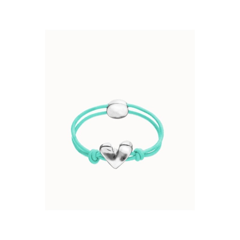 Pulsera de hilo elástico turquesa con corazón bañado en plata de ley