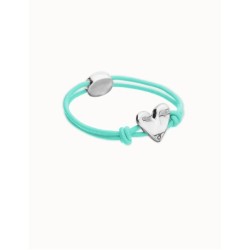 Pulsera de hilo elástico turquesa con corazón bañado en plata de ley