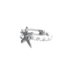 Pulsera semirrígida bañada en plata con perlas y estrella de mar