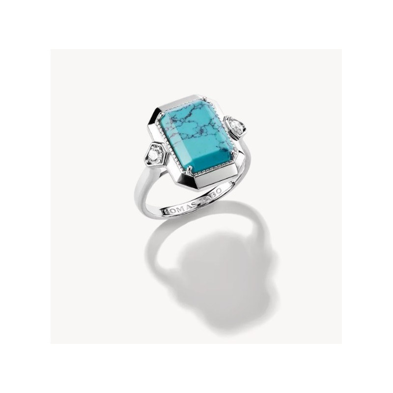 Anillo de plata con piedra de imitación de turquesa