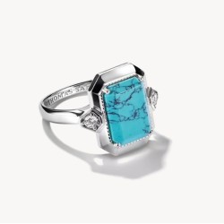 Anillo de plata con piedra de imitación de turquesa