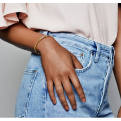 Pulsera Pandora Moments Shine Dorada con cierre deslizante y circonitas